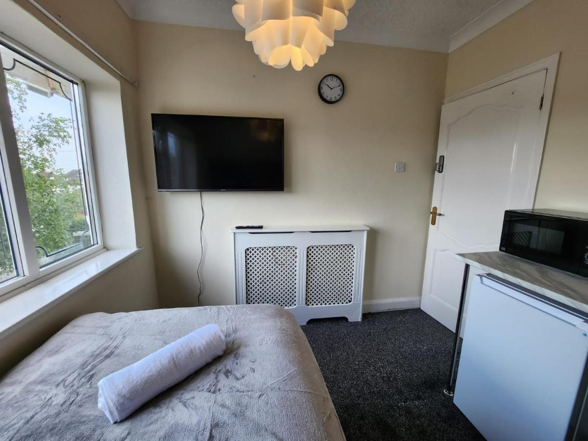 Sheldon Shared House Hotel Solihull Luaran gambar
