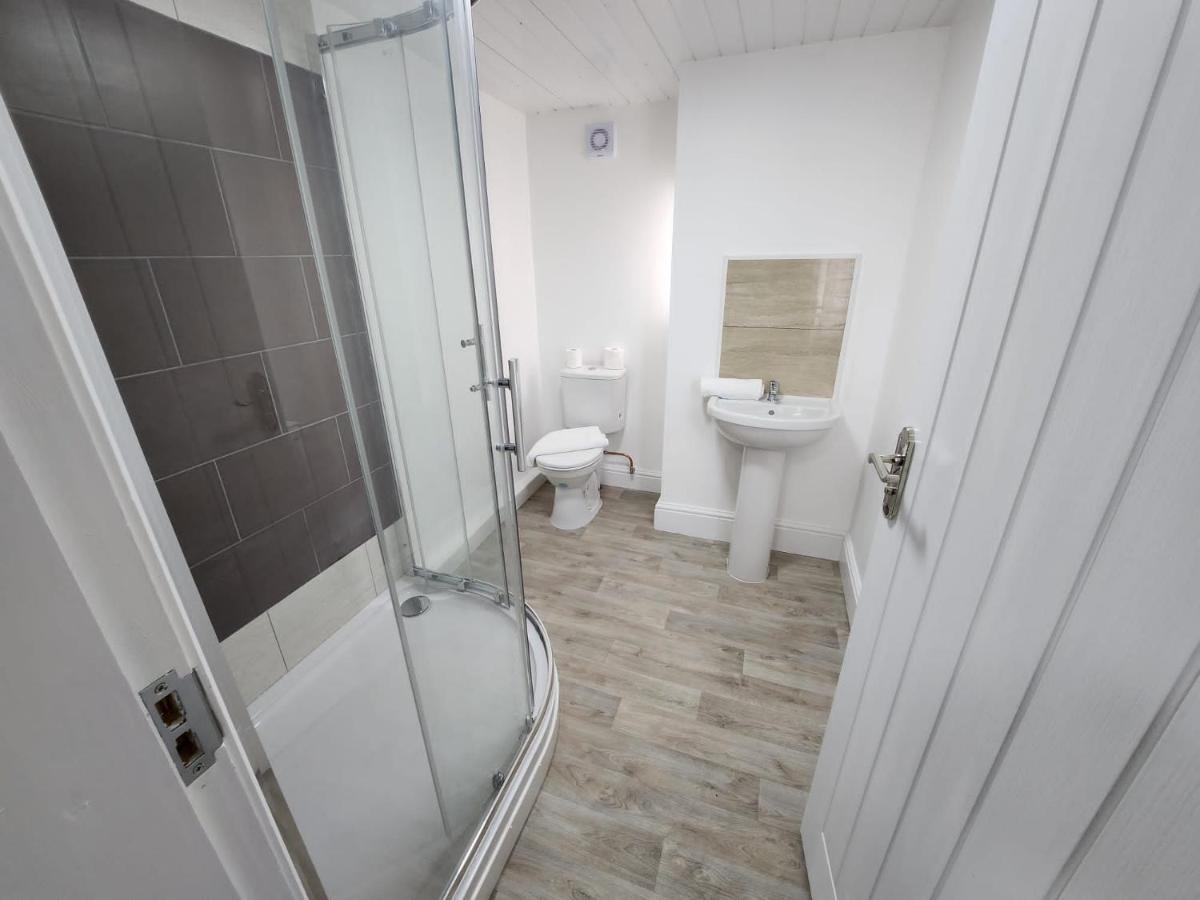 Sheldon Shared House Hotel Solihull Luaran gambar