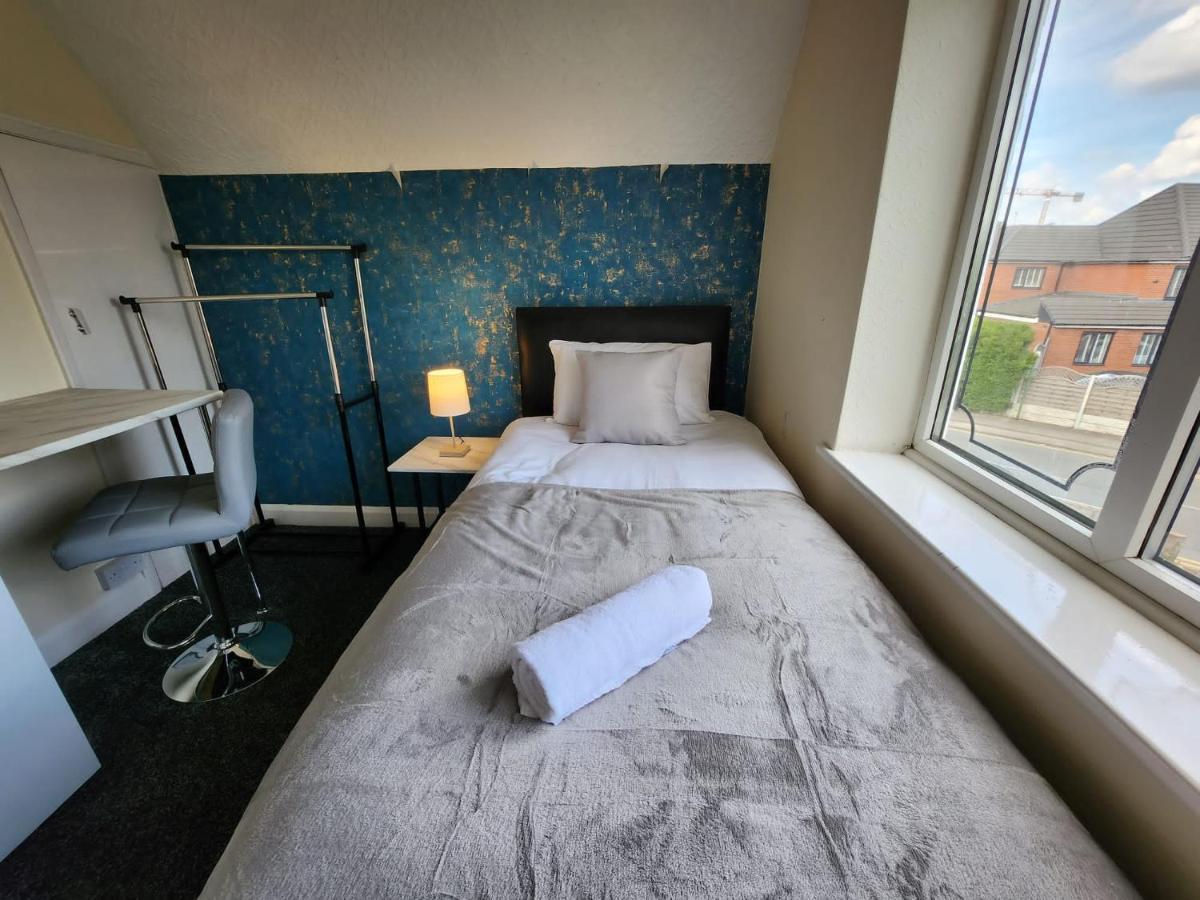 Sheldon Shared House Hotel Solihull Luaran gambar
